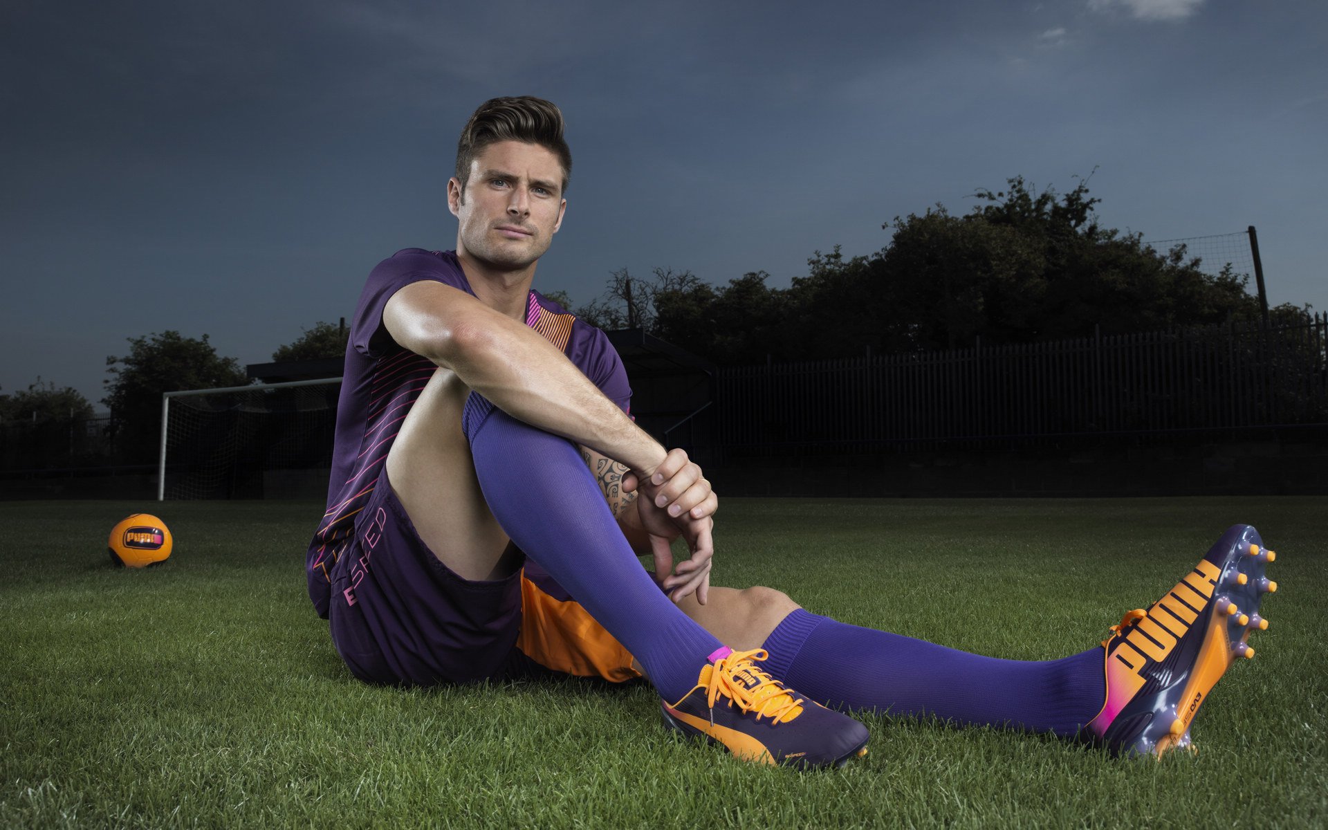 罗马客场不敌佛罗伦萨,佩莱格里尼突破抄射,罗马队佩德罗